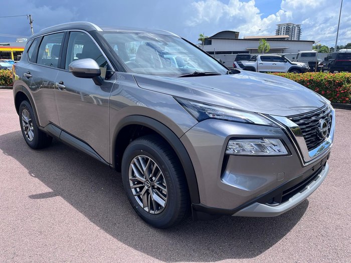 2025 Nissan X-TRAIL ST