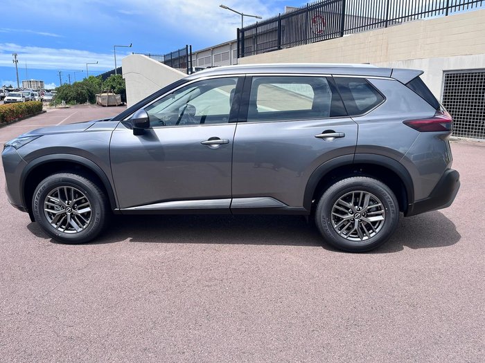 2025 Nissan X-TRAIL ST