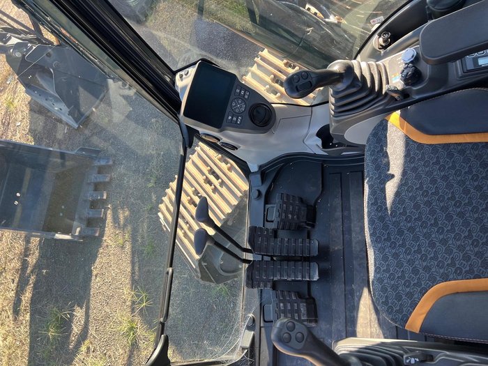 2023 CASE Cx210c