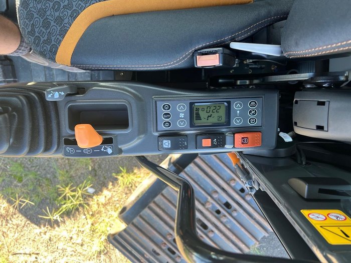 2023 CASE Cx210c