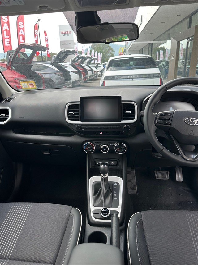 2024 Hyundai Venue Active QX.V5 MY25 ATLAS WHITE