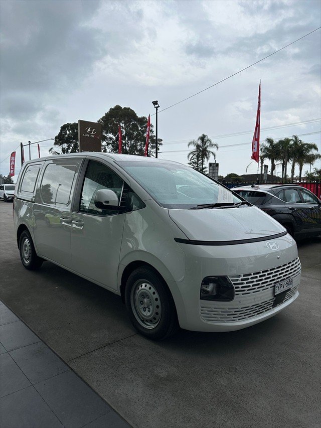 2024 Hyundai STARIA LOAD US4.V3 MY25 CREAMY WHITE