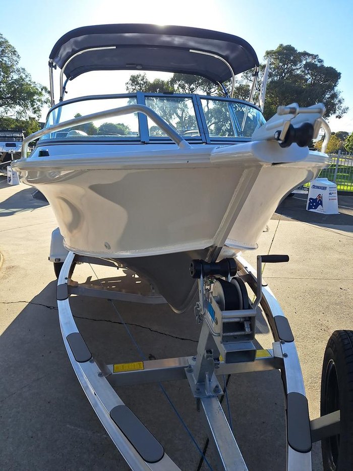 2025 QUINTREX 450 Fishabout