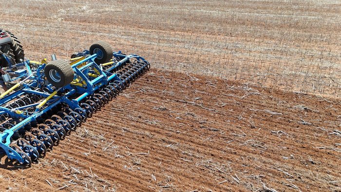 0 Farmet Softer Pro 800 Trailed Speed Disc BLUE