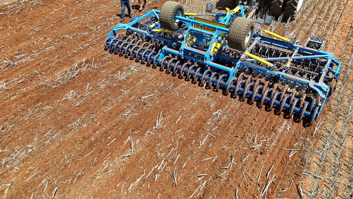 0 Farmet Softer Pro 800 Trailed Speed Disc BLUE