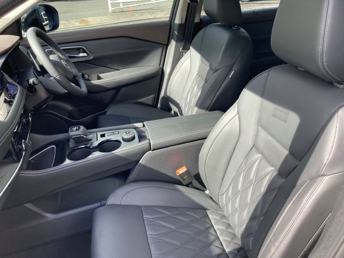 2025 Nissan X-TRAIL TI-L E-POWER