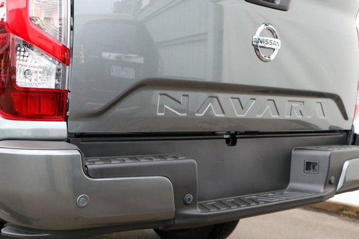 2025 Nissan Navara ST DUAL CAB