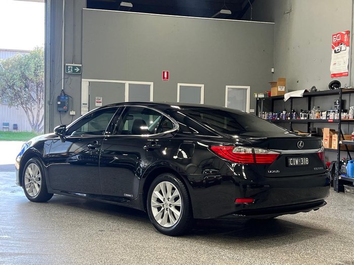 2014 Lexus ES 300h Sports Luxury AVV60R Onyx