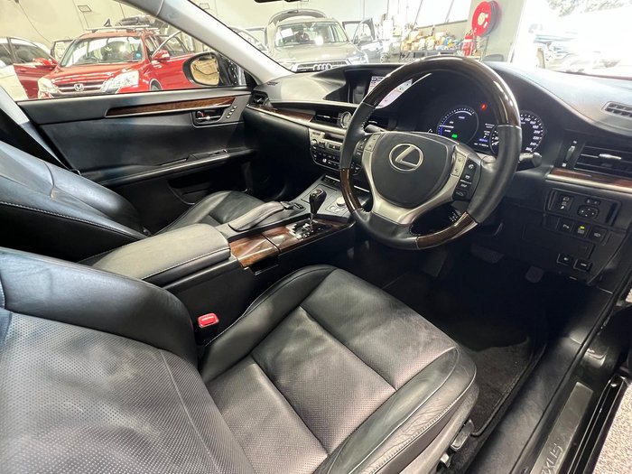 2014 Lexus ES 300h Sports Luxury AVV60R Onyx
