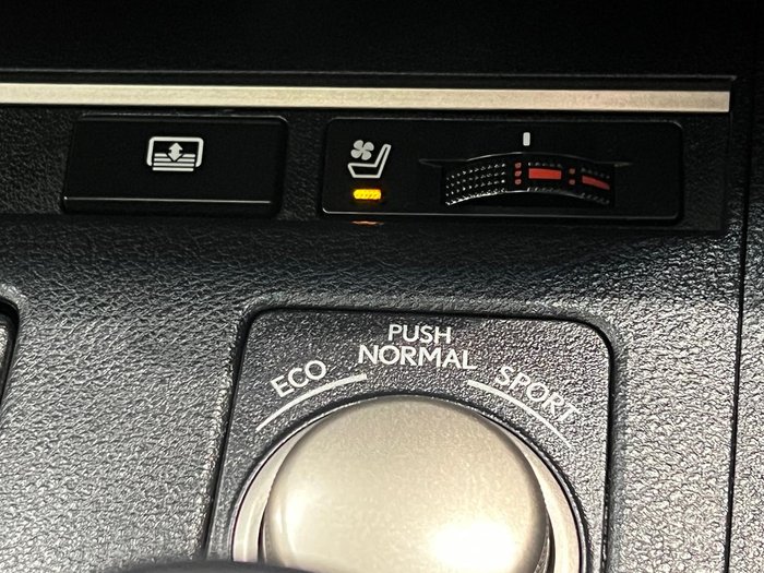 2014 Lexus ES 300h Sports Luxury AVV60R Onyx