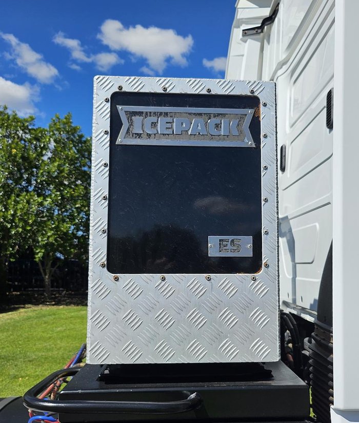 2019 Mercedes-Benz Actros 2763LS WHITE