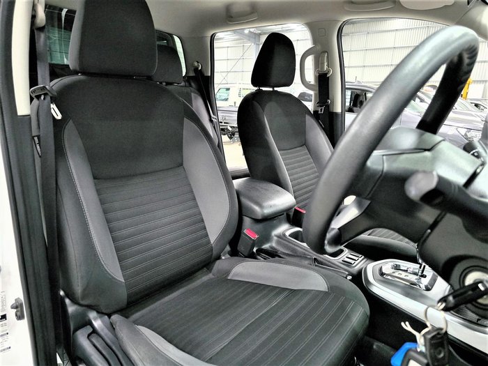 2021 Nissan Navara SL D23 MY21 4x2 Solid White
