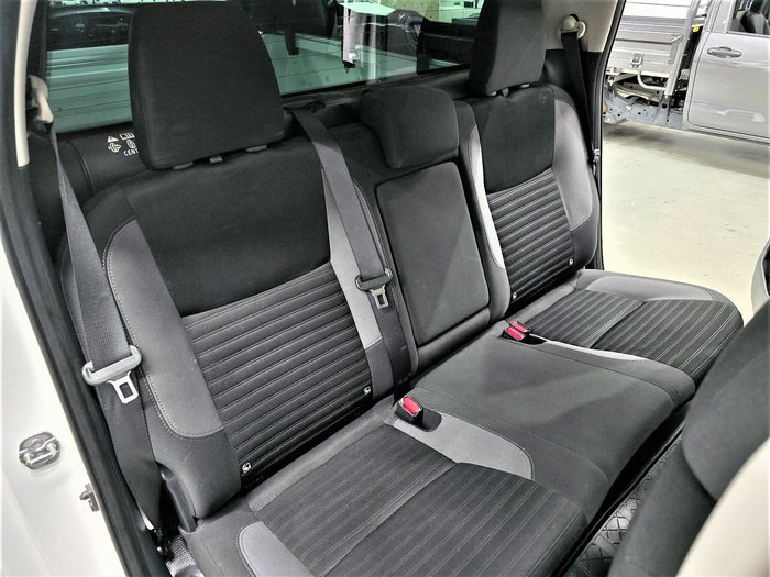 2021 Nissan Navara SL D23 MY21 4x2 Solid White