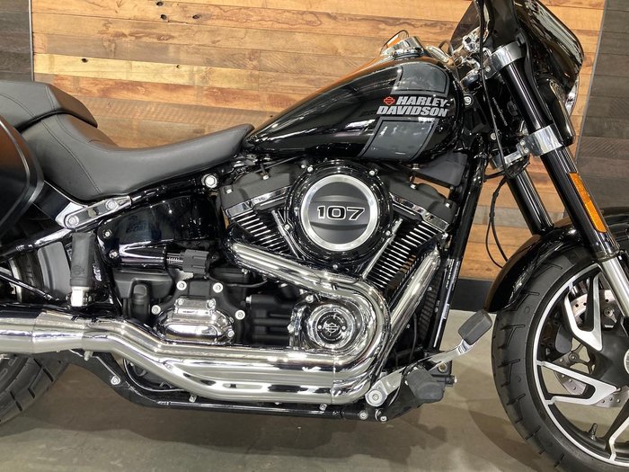 2023 Harley-Davidson Sport Glide 107 (FLSB) Softail Black