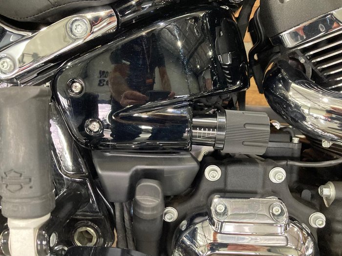 2023 Harley-Davidson Sport Glide 107 (FLSB) Softail Black