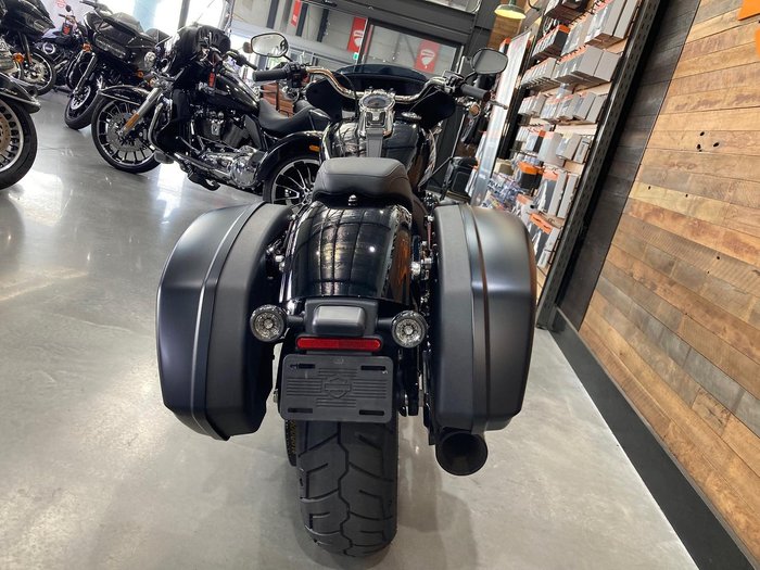 2023 Harley-Davidson Sport Glide 107 (FLSB) Softail Black