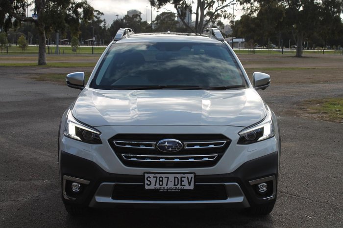 2024 Subaru Outback AWD Touring