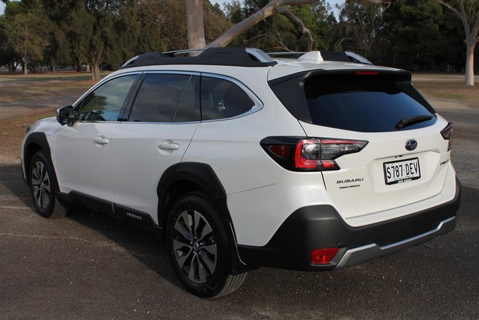 2024 Subaru Outback AWD Touring