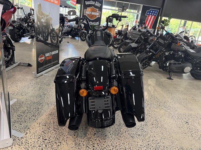 2025 Harley-Davidson Road King Special 114 (FLHRXS) Touring Black