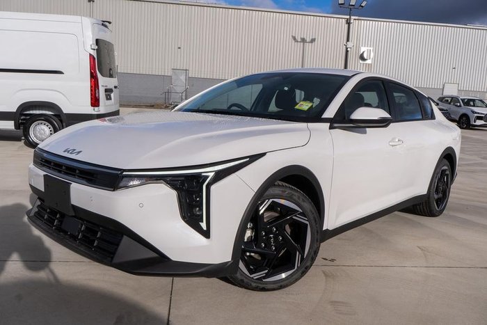 2024 Kia K4 Sport