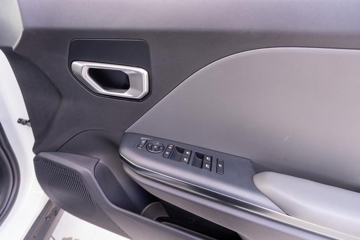 2024 Kia K4 Sport