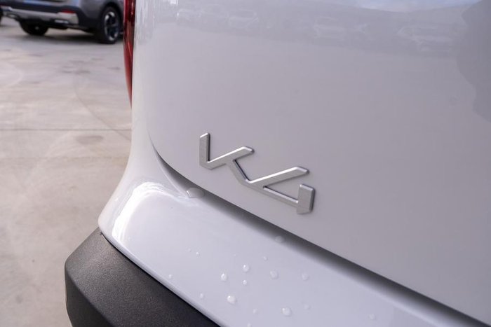 2024 Kia K4 Sport