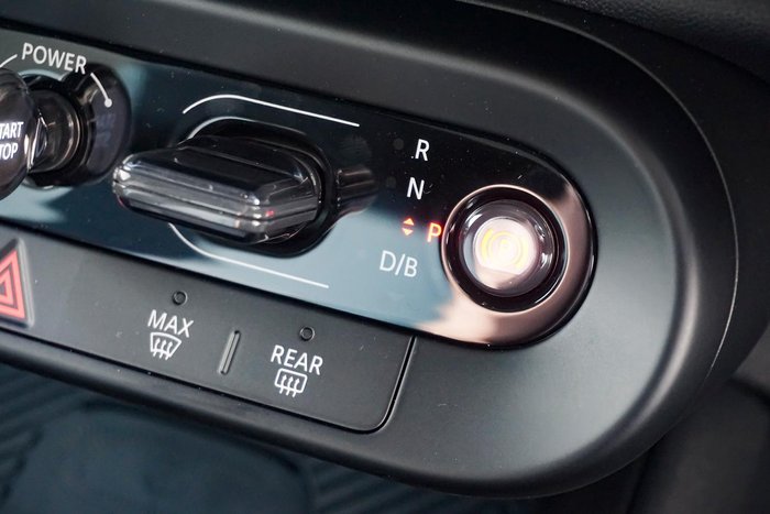 2024 MINI Countryman SE Favoured