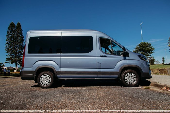 2024 LDV Deliver 9 11-Seat