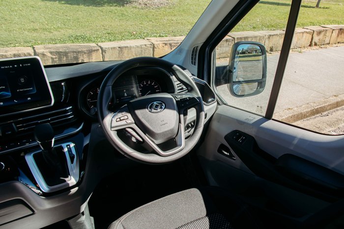 2024 LDV Deliver 9 11-Seat