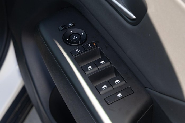 2024 Hyundai Kona Premium