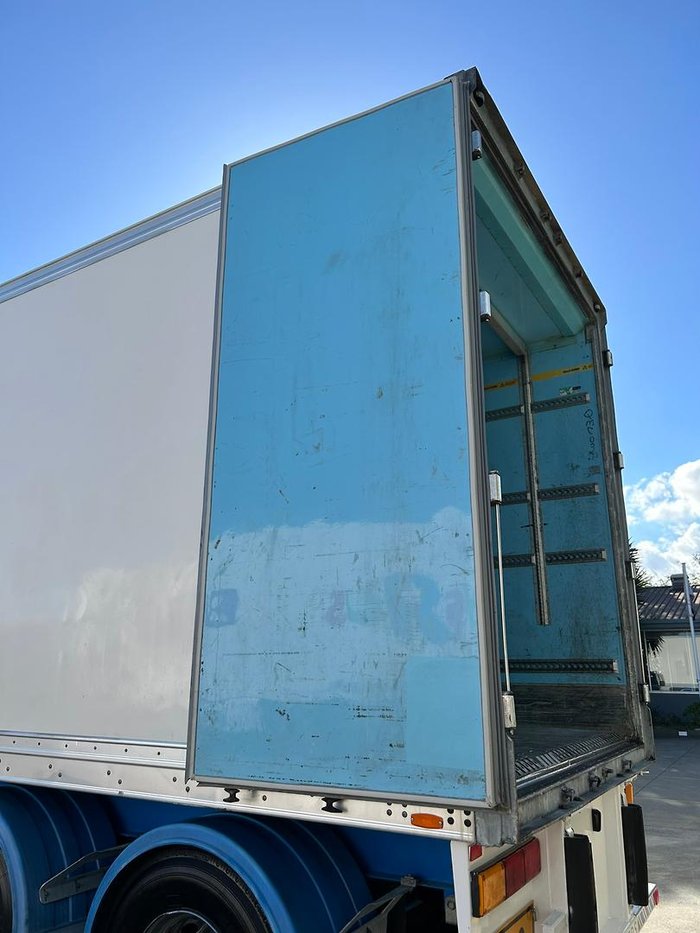 2012 Maxitrans St3 22 Pallet -28 Freezer, Double Stacker