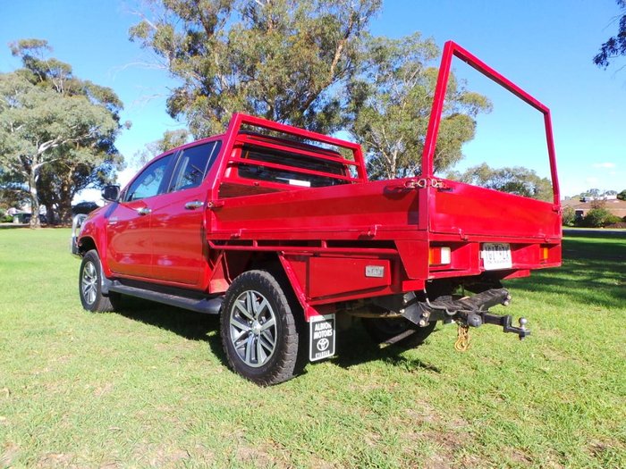 2016 Toyota Hilux SR5