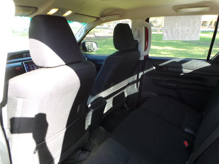 2016 Toyota Hilux SR5