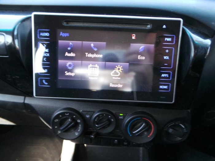 2016 Toyota Hilux SR5