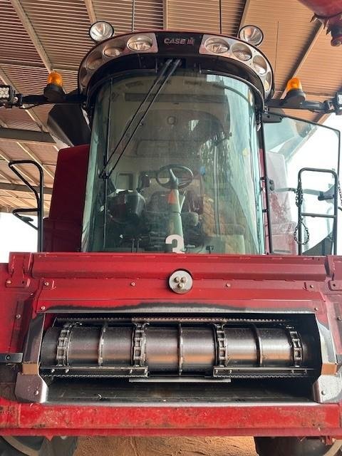 2016 CASE IH 8240 Red