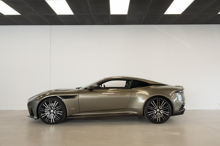 2021 Aston Martin DBS Superleggera MY21 Olive Green
