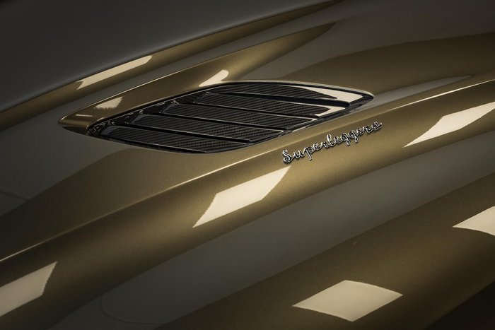 2021 Aston Martin DBS Superleggera MY21 Olive Green