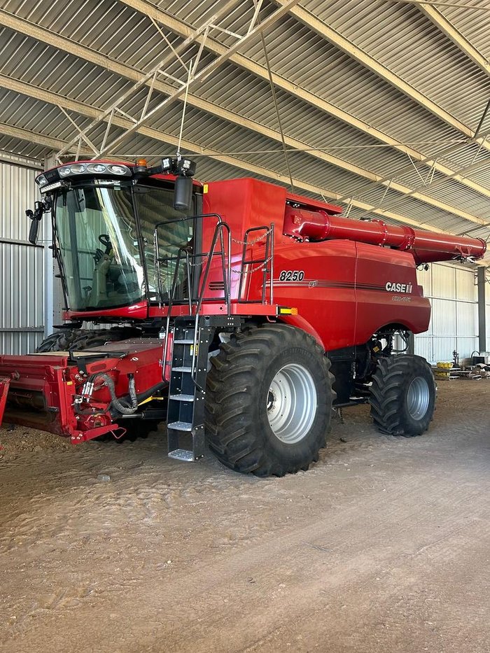 2019 CASE IH 8250