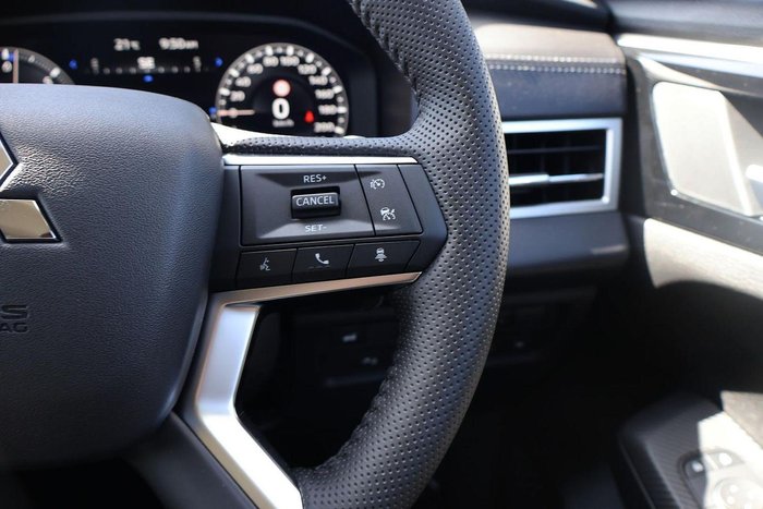 2025 Mitsubishi Outlander PHEV Aspire