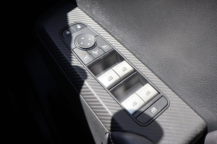 2025 Mitsubishi Outlander PHEV Aspire