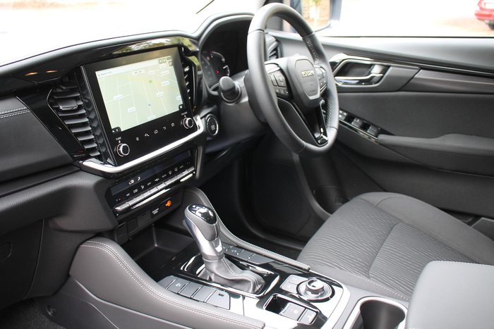 2025 Isuzu MU-X LS-U