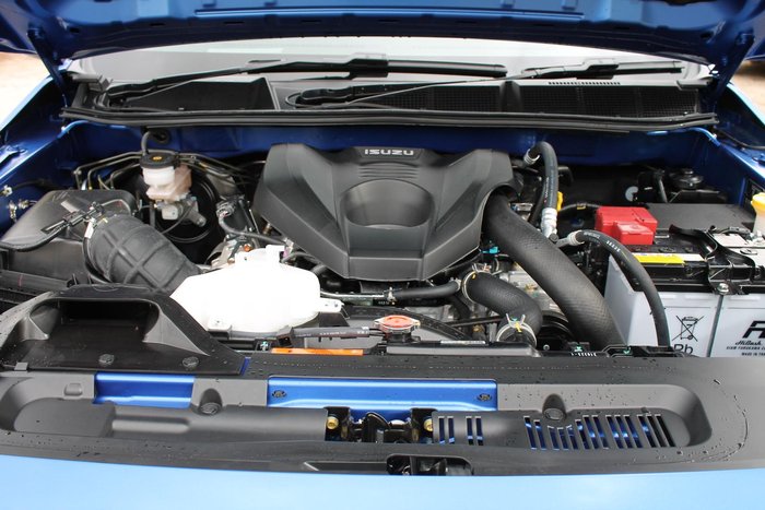 2025 Isuzu MU-X LS-U