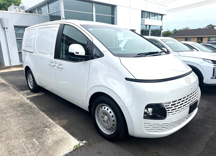 2024 Hyundai STARIA LOAD 