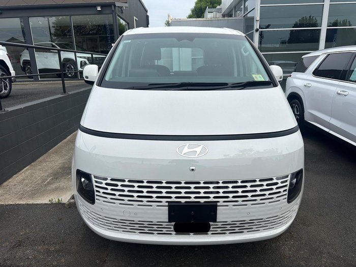 2024 Hyundai STARIA LOAD 