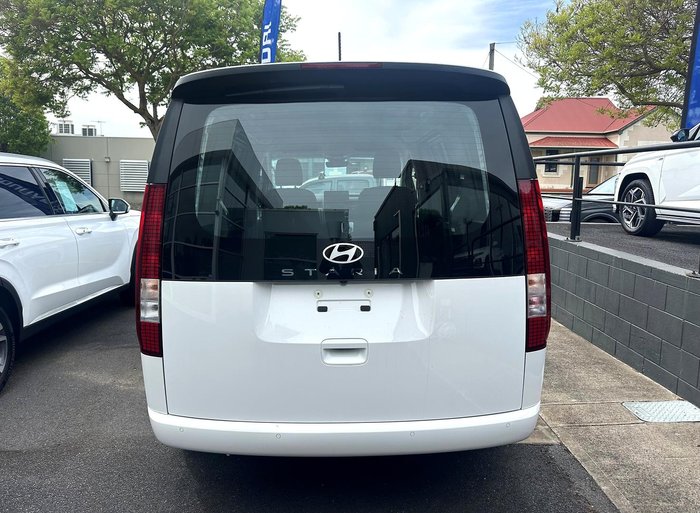 2024 Hyundai STARIA LOAD 
