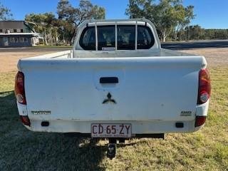 2014 Mitsubishi Triton GLX MN MY15 4X4 Dual Range White