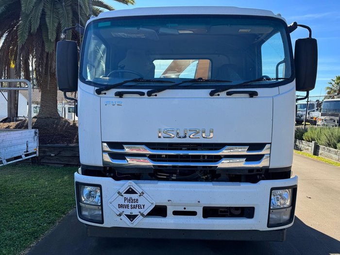 2017 Isuzu Fvz 260/300 WHITE