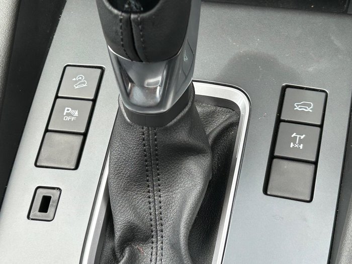 2025 Mazda BT-50 XTR