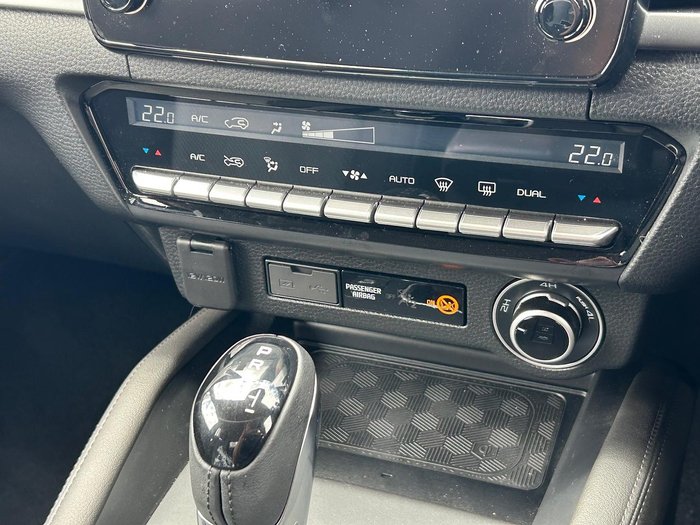 2025 Mazda BT-50 XTR