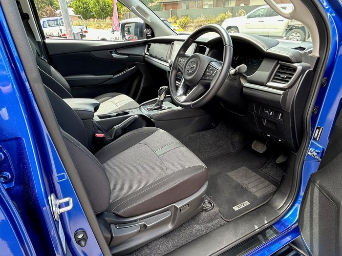 2025 Mazda BT-50 XTR